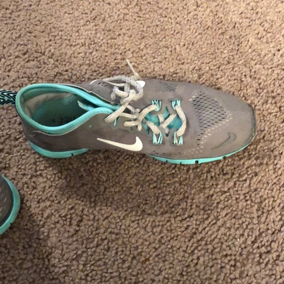 Nike free run size 6 shoe - Picture 1 of 5